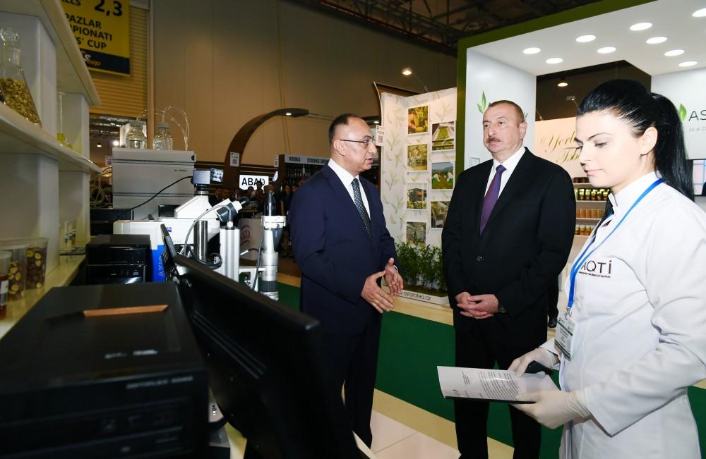 Президент Ильхам Алиев ознакомился с международными выставками WorldFood Azerbaijan и Caspian Agro (ФОТО) (версия 2)