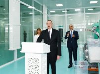 Президент Ильхам Алиев принял участие в открытии завода по производству шприцев в Пираллахинском промышленном парке (ФОТО)