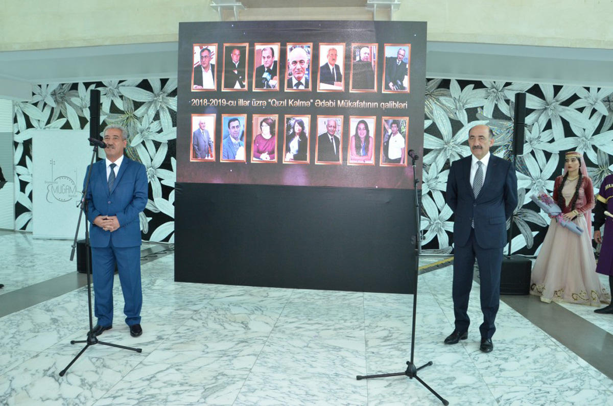 В Азербайджане определены лучшие литераторы 2018-2019 годов – церемония награждения (ФОТО)