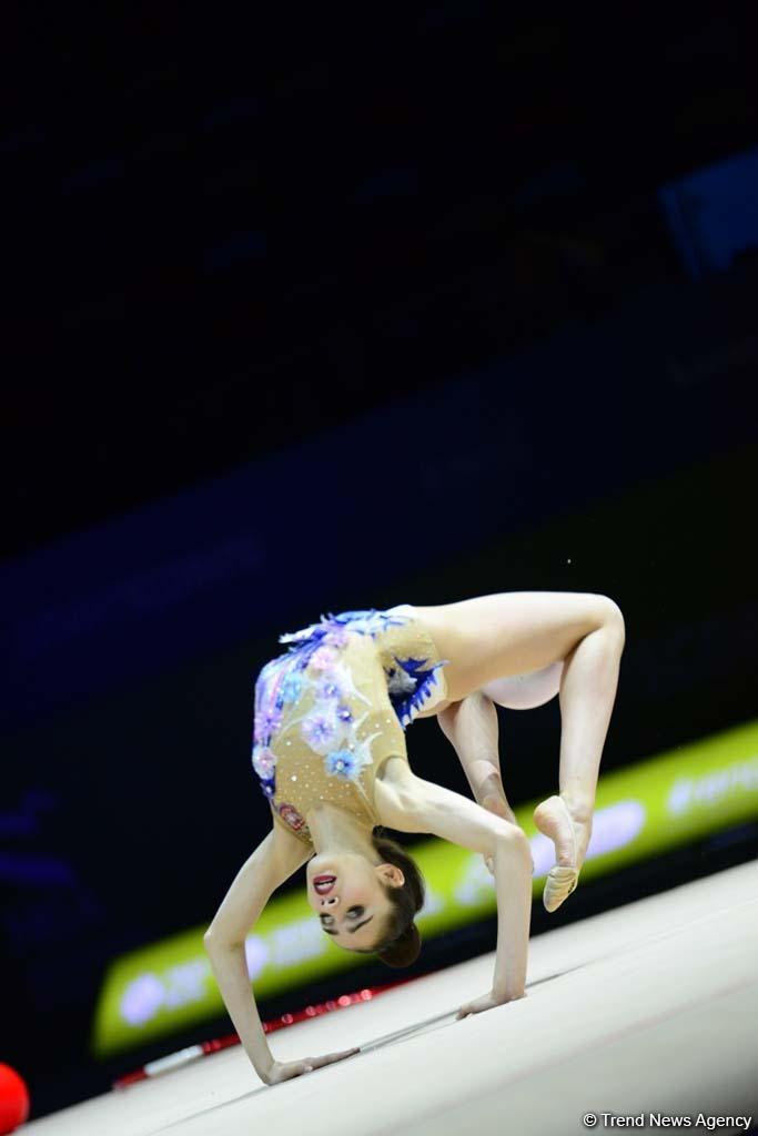В Национальной арене гимнастики в Баку продолжаются соревнования Чемпионата Европы (ФОТО)