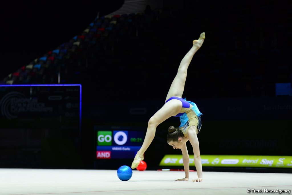 В Национальной арене гимнастики в Баку продолжаются соревнования Чемпионата Европы (ФОТО)