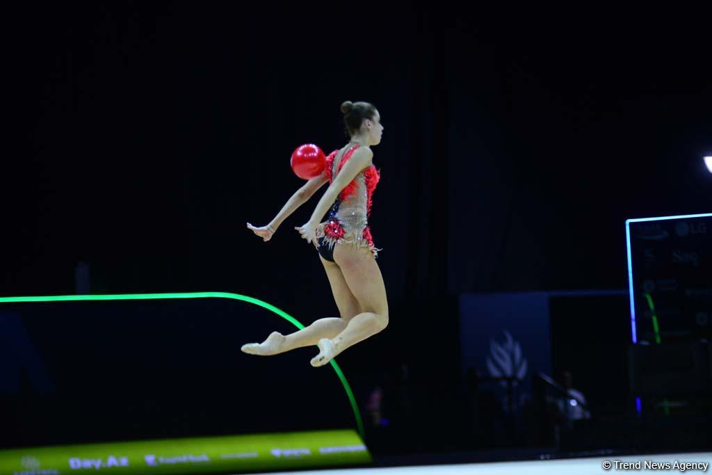 В Национальной арене гимнастики в Баку продолжаются соревнования Чемпионата Европы (ФОТО)