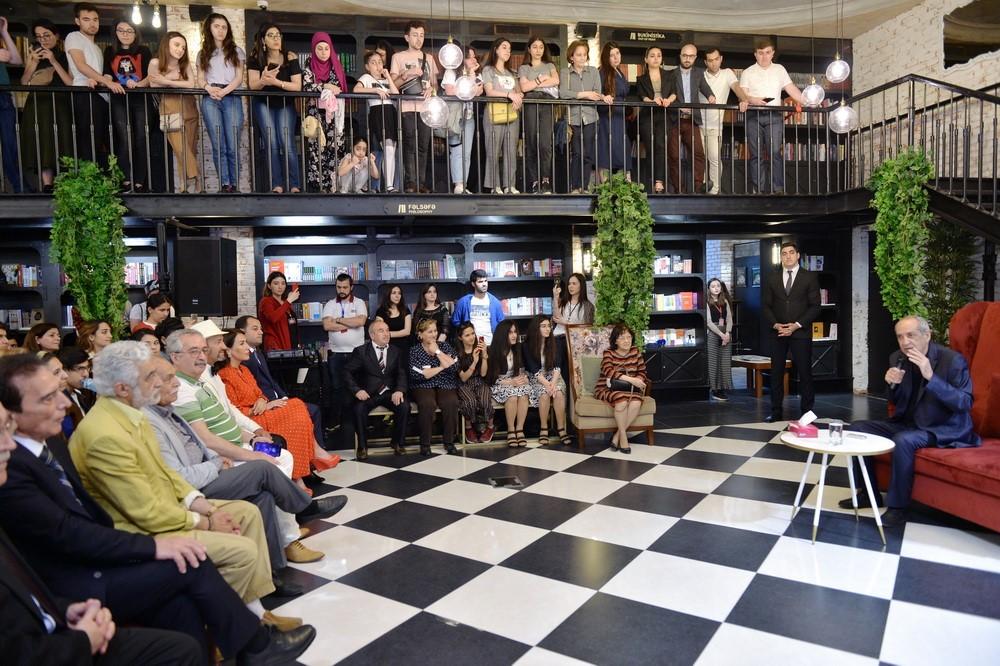 "Не надо показывать, что такого героя как Бабек, предал армянин" – удивительные воспоминания Расима Балаева (ФОТО/ВИДЕО)