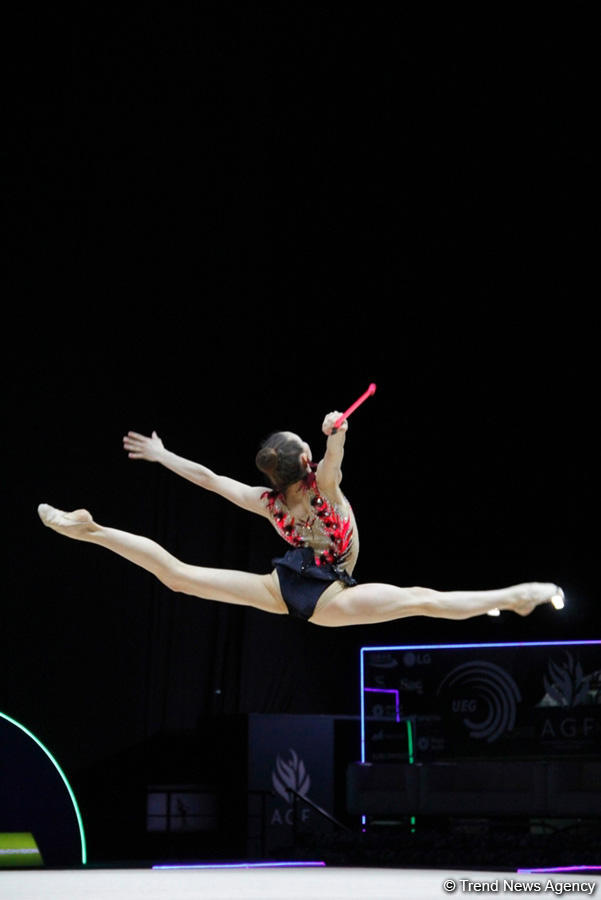 В Национальной арене гимнастики в Баку продолжаются соревнования в рамках третьего дня Чемпионата Европы (ФОТО)
