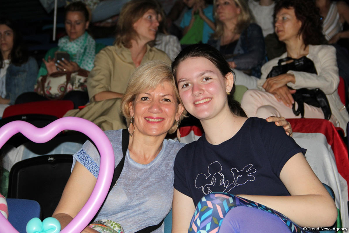 В Национальной арене гимнастики в Баку продолжаются соревнования в рамках третьего дня Чемпионата Европы (ФОТО)