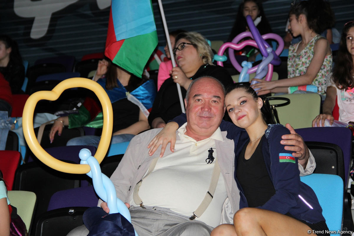 В Национальной арене гимнастики в Баку продолжаются соревнования в рамках третьего дня Чемпионата Европы (ФОТО)