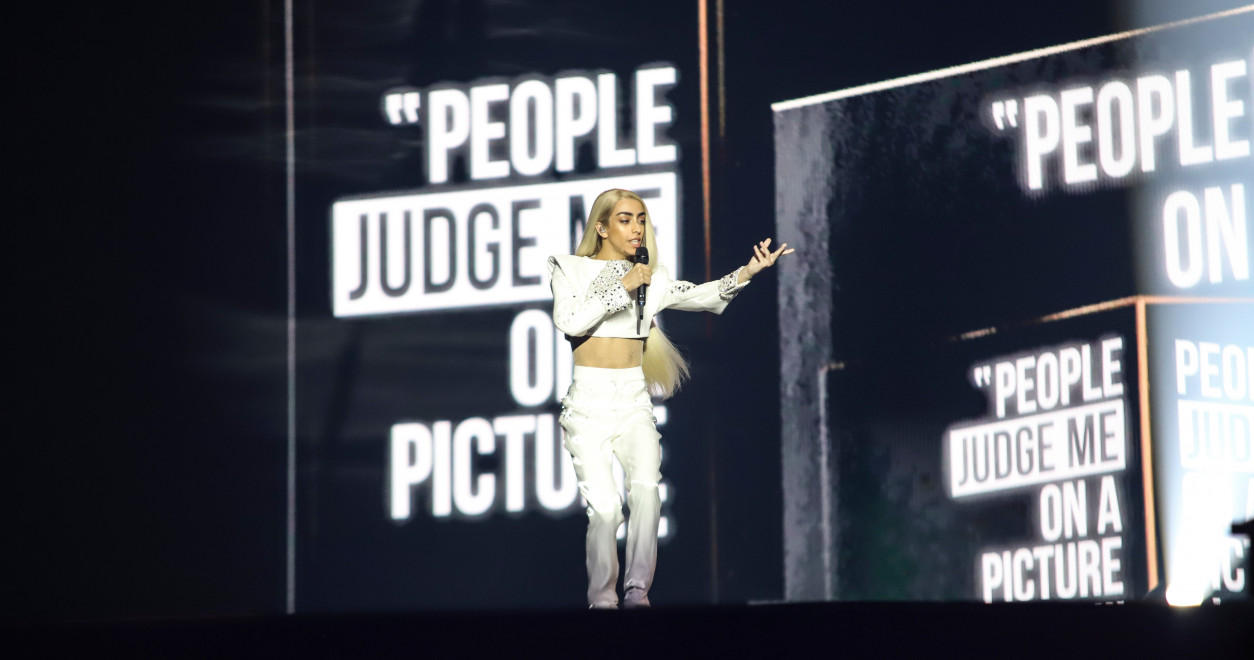 Названа ТОП-10 сценических нарядов "Евровидения 2019" (ФОТО)