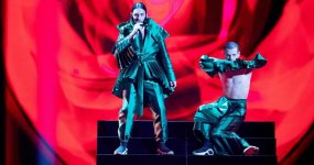 Названа ТОП-10 сценических нарядов "Евровидения 2019" (ФОТО)