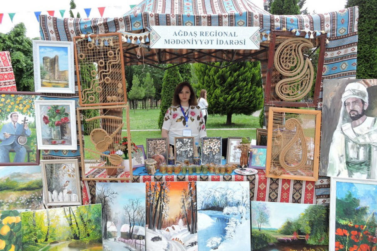 Бабушки и внучки Балакенского района Азербайджана (ФОТО)