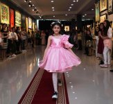 В Баку объединили моду и искусство – получилось очень красиво (ФОТО)