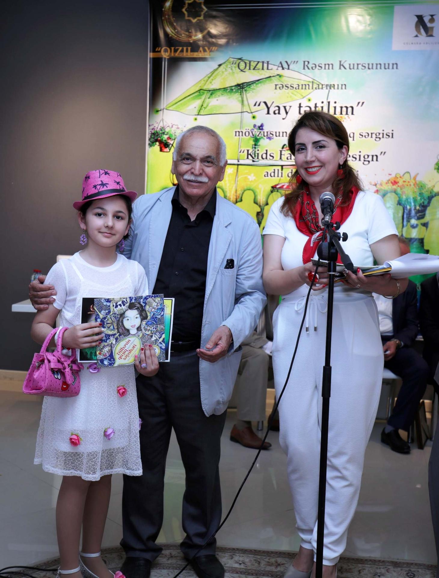 В Баку объединили моду и искусство – получилось очень красиво (ФОТО)