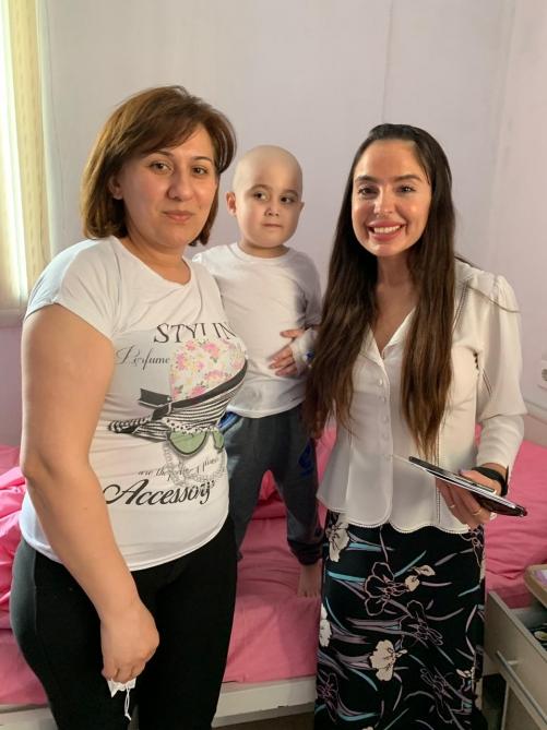 Вице-президент Фонда Гейдара Алиева Лейла Алиева посетила НИИ гематологии и трансфузиологии в Баку (ФОТО)