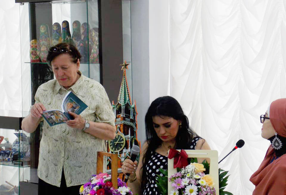 Призрак пустыни Сахары в Баку, или Гарем жестокого шейха (ФОТО)