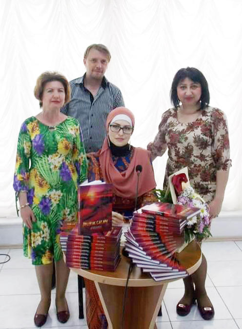 Призрак пустыни Сахары в Баку, или Гарем жестокого шейха (ФОТО)