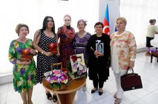 Призрак пустыни Сахары в Баку, или Гарем жестокого шейха (ФОТО)