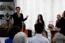 Призрак пустыни Сахары в Баку, или Гарем жестокого шейха (ФОТО)