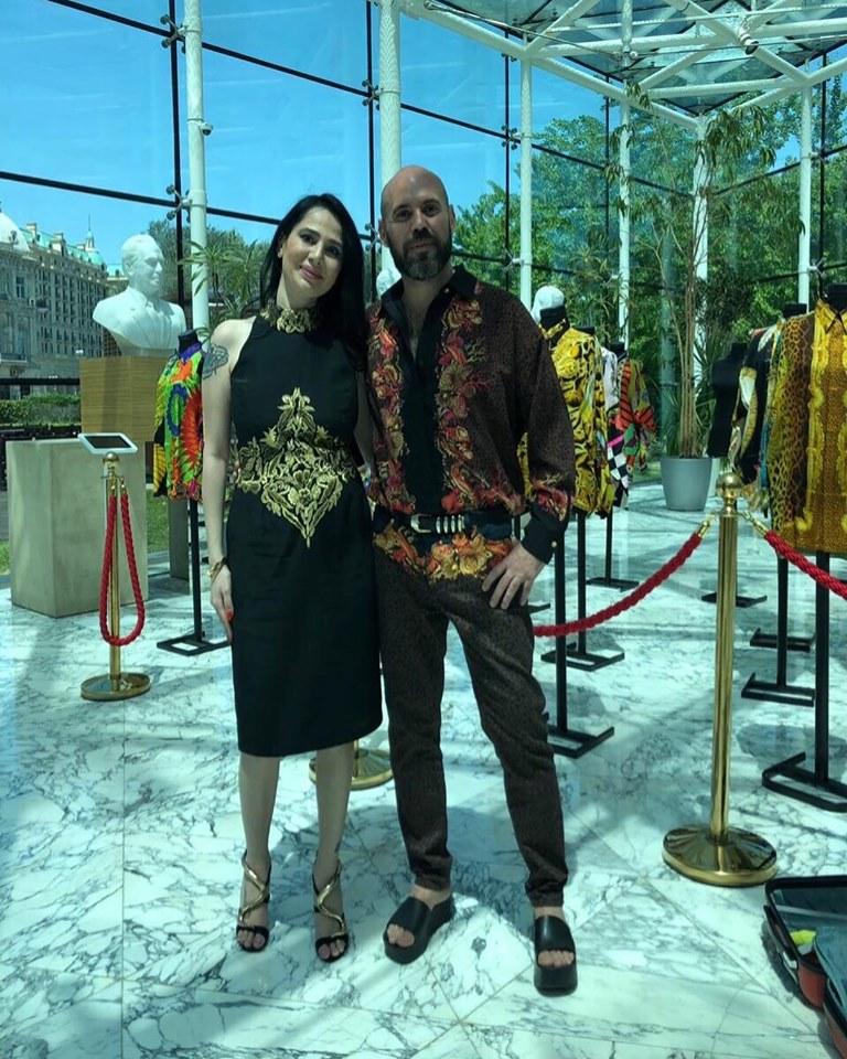 Baku Fashion Expo 2019 – от коллекции Versace до скетча в режиме виртуальной реальности (ВИДЕО, ФОТО)