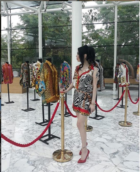 Baku Fashion Expo 2019 – от коллекции Versace до скетча в режиме виртуальной реальности (ВИДЕО, ФОТО)