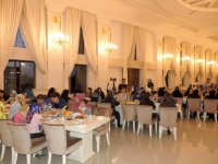 По инициативе Фонда Гейдара Алиева в религиозном комплексе «Имамзаде» в Гяндже был организован ифтар (ФОТО)