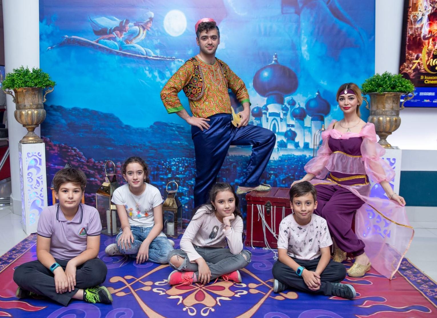 Уилл Смит как джинн исполнил желания азербайджанцев (ВИДЕО, ФОТО)