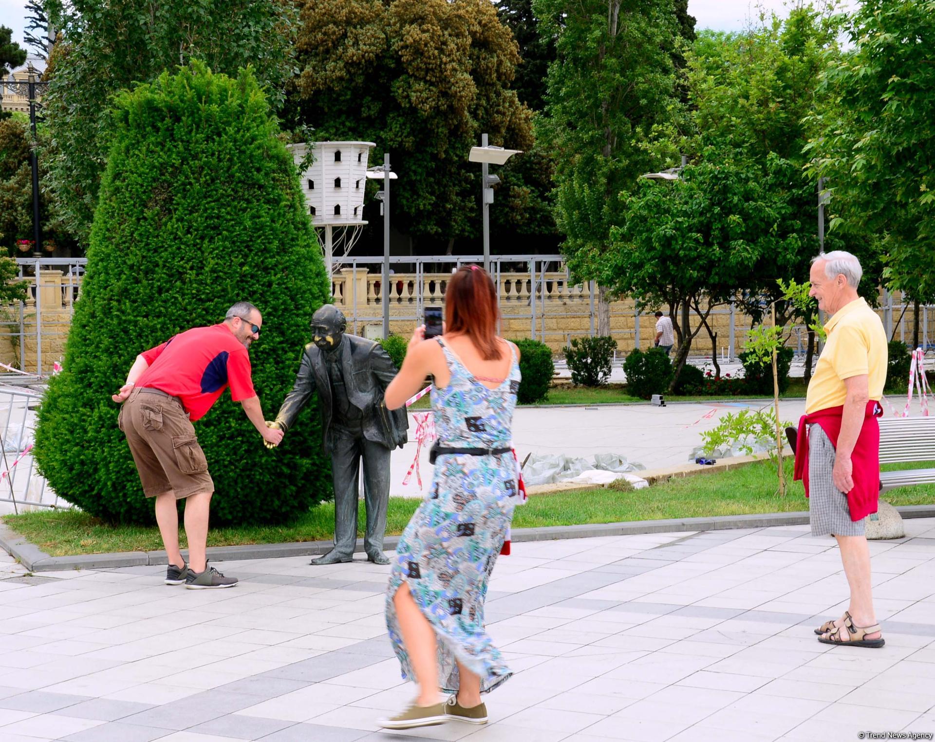 Остаются считанные часы до финала Лиги Европы УЕФА в Баку (ФОТО)