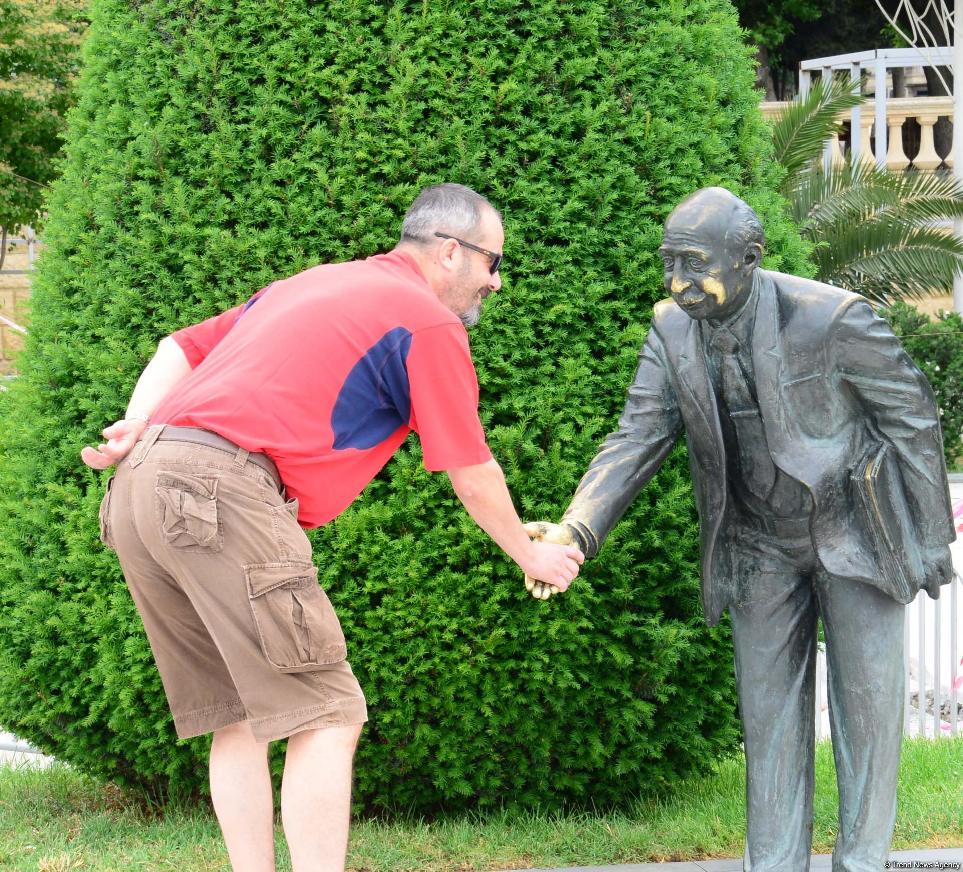 Остаются считанные часы до финала Лиги Европы УЕФА в Баку (ФОТО)