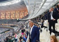 Президент Ильхам Алиев и Первая леди Мехрибан Алиева наблюдали за финалом Лиги Европы УЕФА на Бакинском олимпийском стадионе (ФОТО)