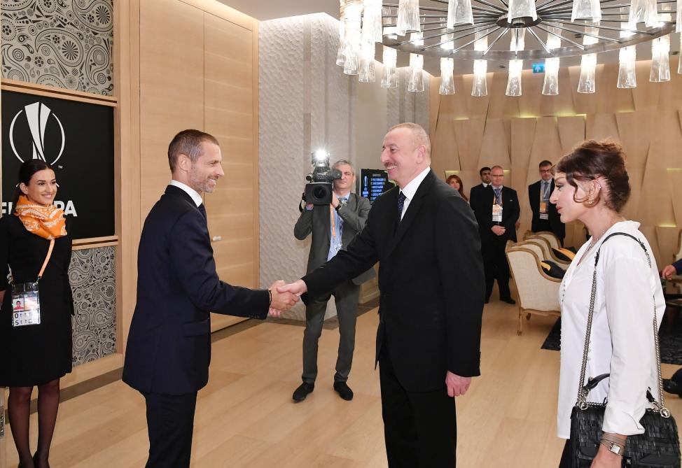 Президент Ильхам Алиев и Первая леди Мехрибан Алиева наблюдали за финалом Лиги Европы УЕФА на Бакинском олимпийском стадионе (ФОТО)