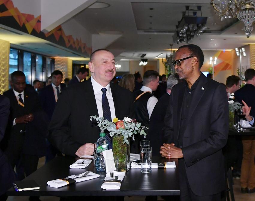 Президент Ильхам Алиев и Первая леди Мехрибан Алиева наблюдали за финалом Лиги Европы УЕФА на Бакинском олимпийском стадионе (ФОТО)