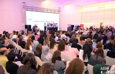 Вице-президент Фонда Гейдара Алиева Лейла Алиева приняла участие в I Фестиваль культуры аутизма для детей с синдромом аутизма (ФОТО)