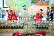 Азербайджанские дети-паралимпийцы в сказках народов мира (ФОТО)