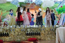 Азербайджанские дети-паралимпийцы в сказках народов мира (ФОТО)