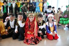 Азербайджанские дети-паралимпийцы в сказках народов мира (ФОТО)
