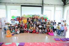 Азербайджанские дети-паралимпийцы в сказках народов мира (ФОТО)