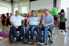 Азербайджанские дети-паралимпийцы в сказках народов мира (ФОТО)