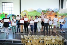 Азербайджанские дети-паралимпийцы в сказках народов мира (ФОТО)