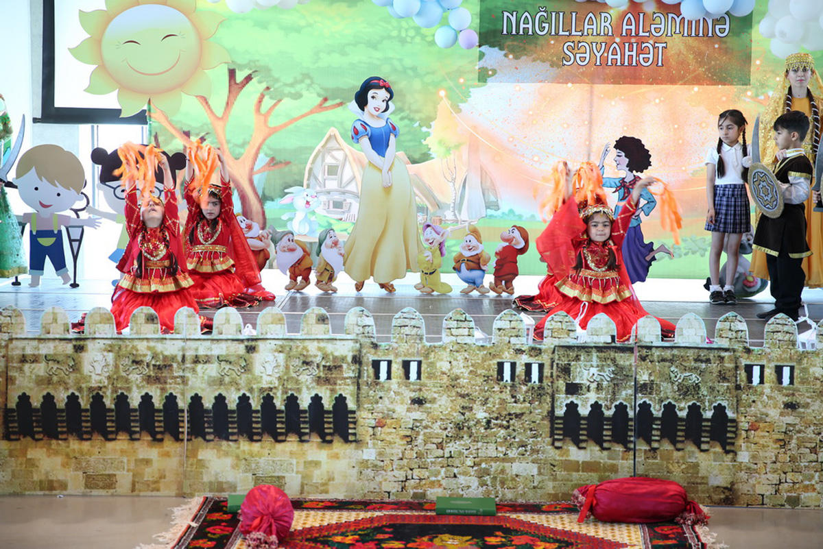 Азербайджанские дети-паралимпийцы в сказках народов мира (ФОТО)