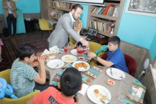 В Баку прошла встреча с семьями шехидов апрельских боев (ФОТО)