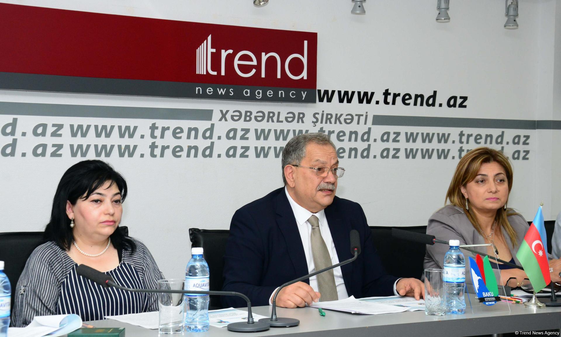 В Баку обсудили модель мультикультурализма на примере защиты прав и сохранения традиций нацменьшинств в Азербайджане (ФОТО)