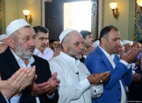 В мечети Тезепир был совершен намаз по случаю праздника Рамазан (ФОТО)