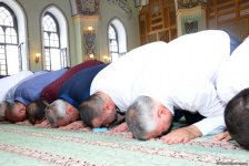 В мечети Тезепир был совершен намаз по случаю праздника Рамазан (ФОТО)