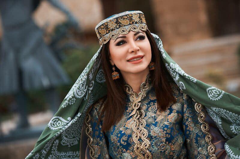 Нармина Мамедзаде удостоена медали за вклад в русскую литературу (ФОТО)