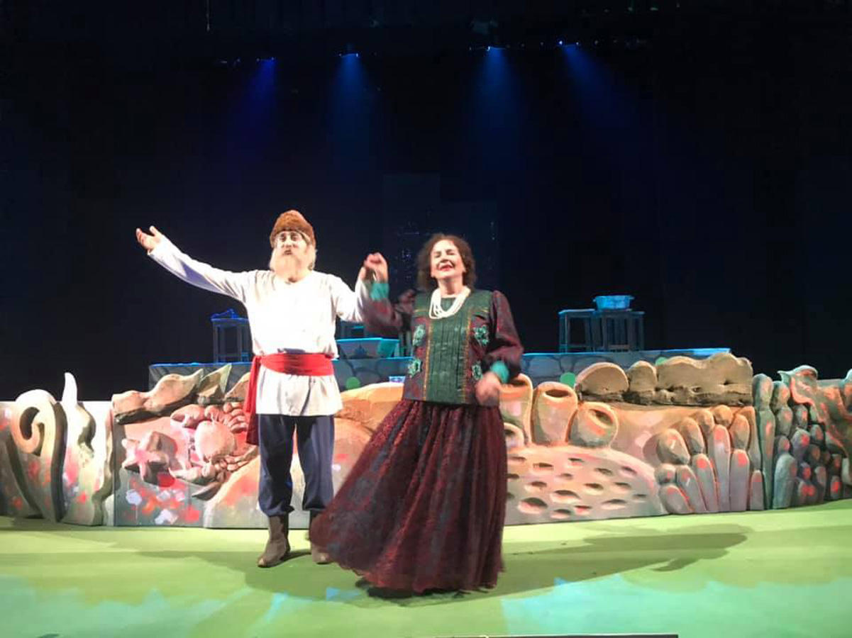 Азербайджанские актеры поймали "Золотую рыбку (ФОТО)