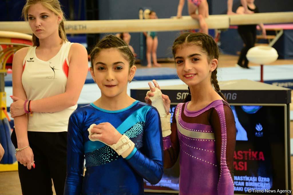 В Баку стартовали соревнования по спортивной и акробатической гимнастике (ФОТО)