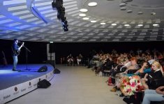 От чистого сердца – юбилейный вечер Сархана Сархана в Баку (ВИДЕО, ФОТО)