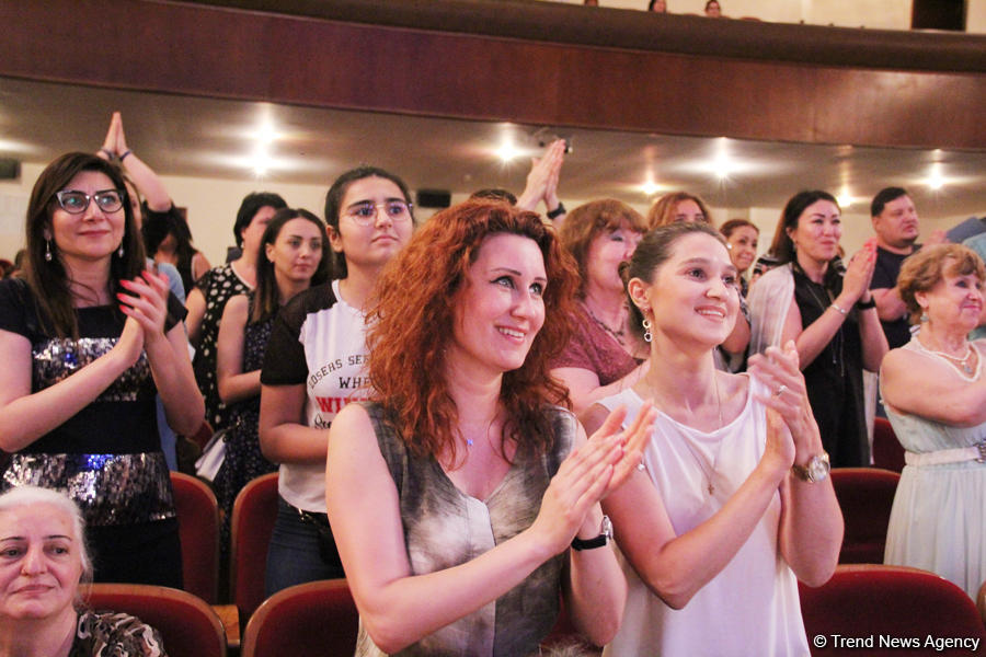 Первый блин Фуада Османова получился со сметаной "юбилейный" (ФОТО)