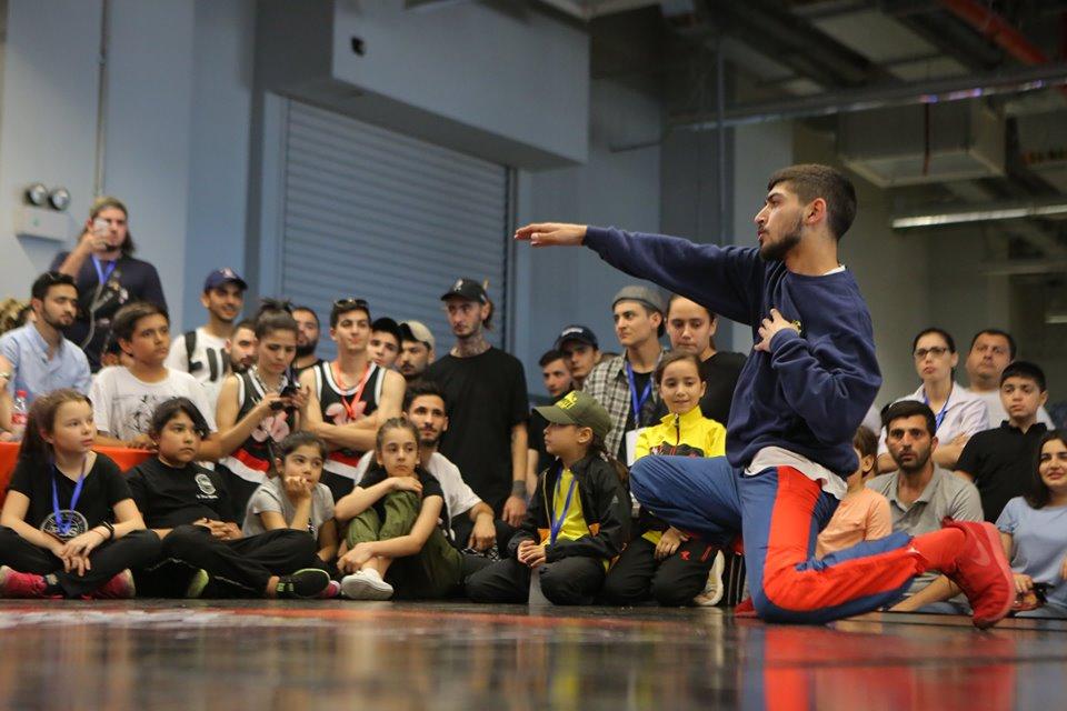 В Баку определены победители Международного турнира по брейку-дансу и хип-хопу (ФОТО)