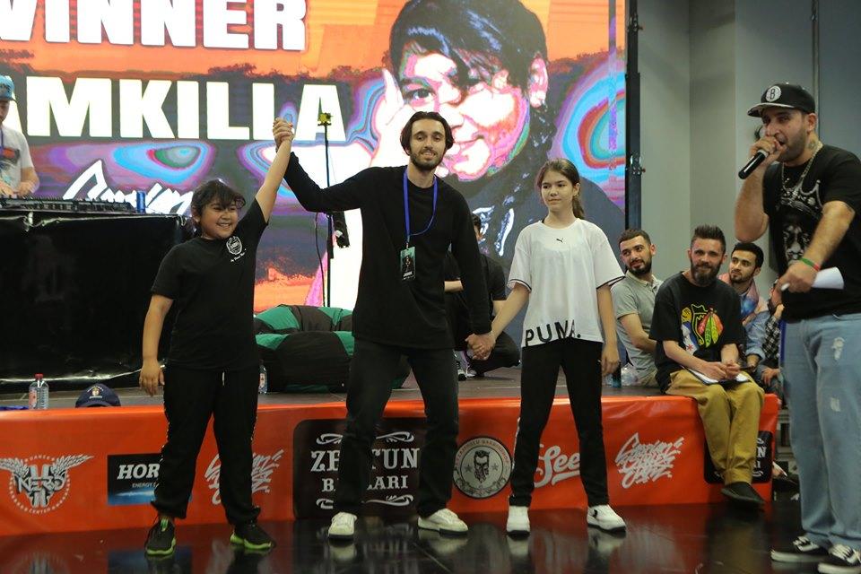 В Баку определены победители Международного турнира по брейку-дансу и хип-хопу (ФОТО)