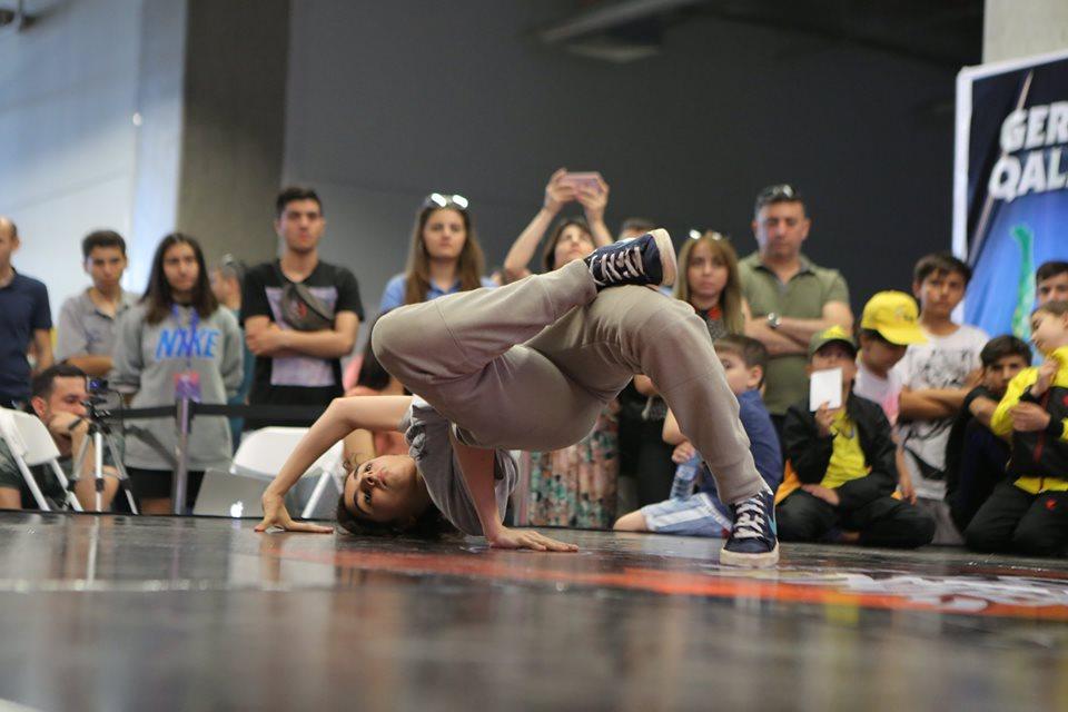 В Баку определены победители Международного турнира по брейку-дансу и хип-хопу (ФОТО)