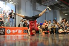 В Баку определены победители Международного турнира по брейку-дансу и хип-хопу (ФОТО)